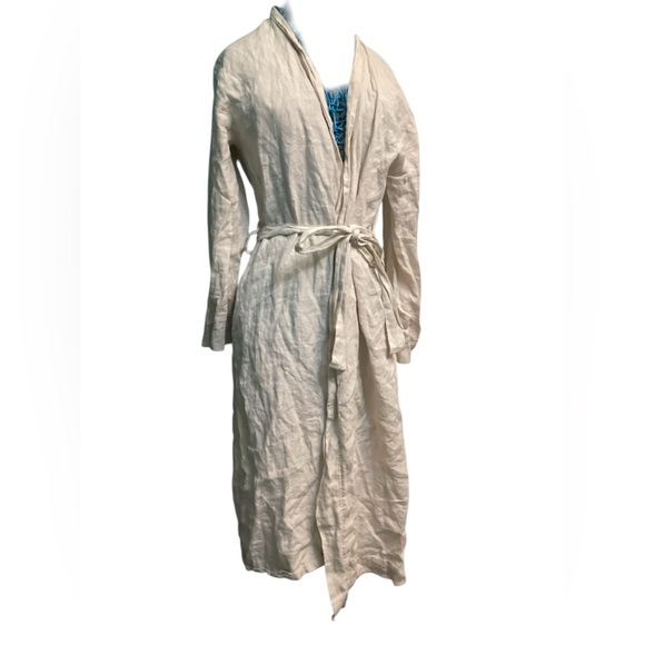Parachute Linen Robe - Picture 2 of 6